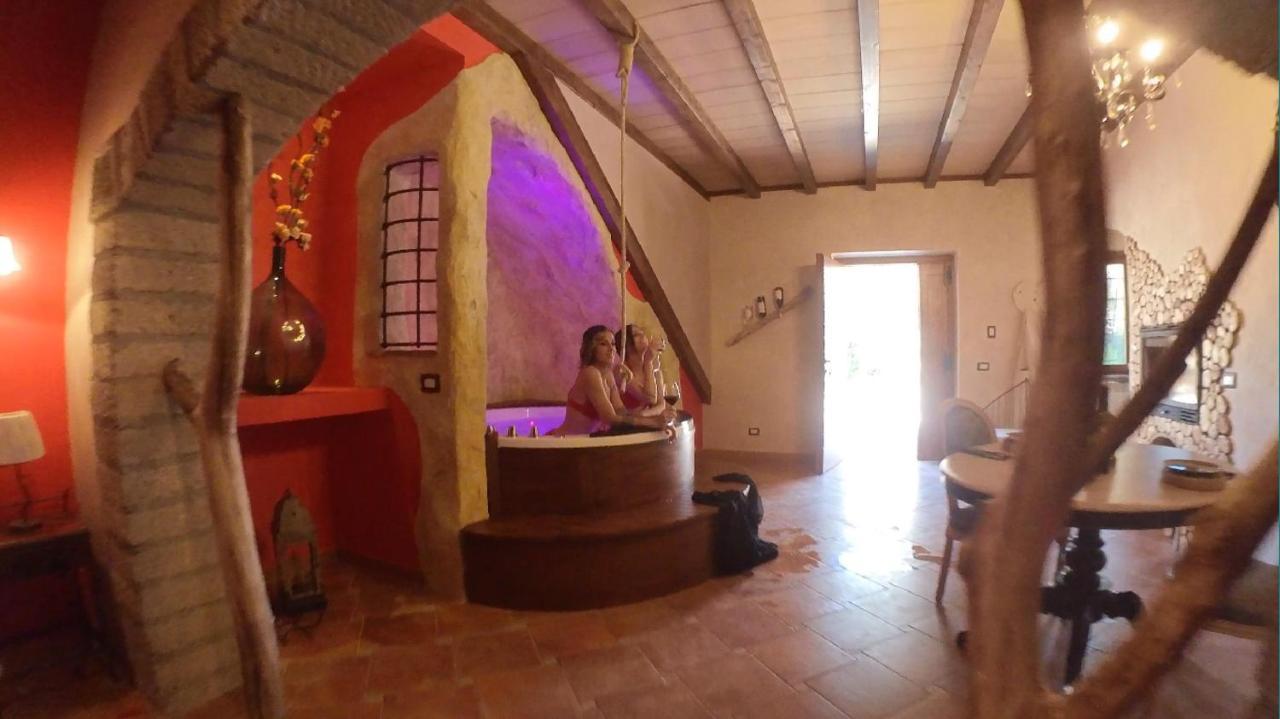 Il Giardino dei Flintstones B&B Cerveteri Exterior foto