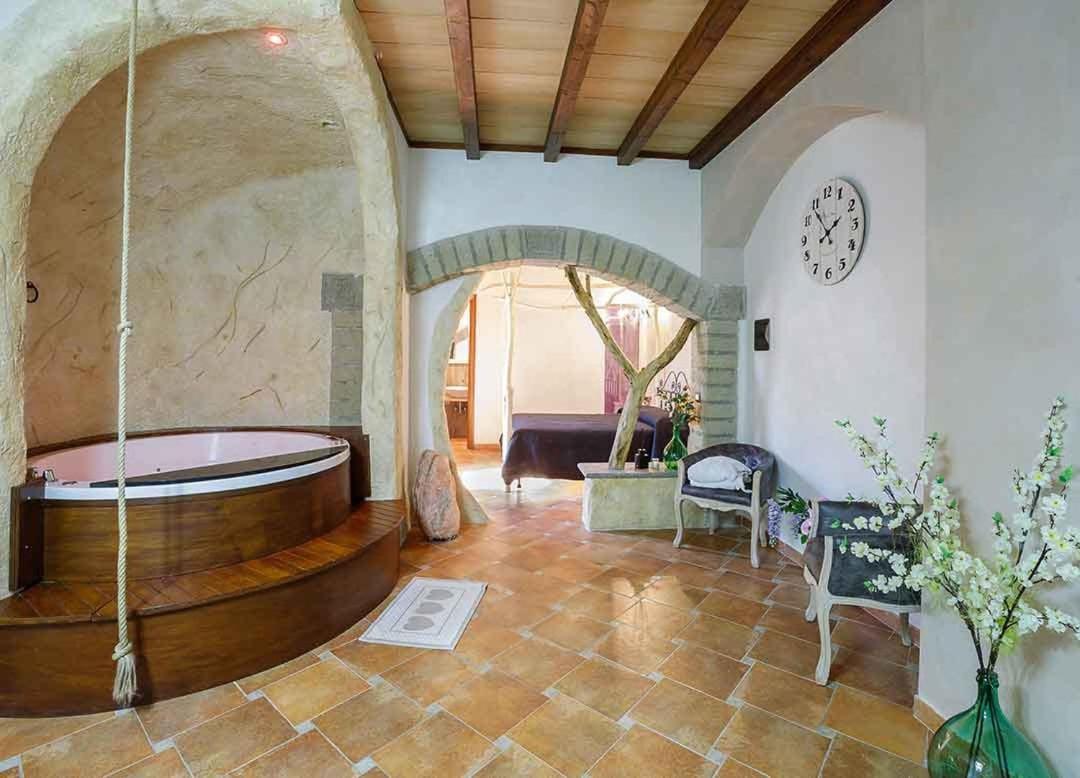 Il Giardino dei Flintstones B&B Cerveteri Exterior foto