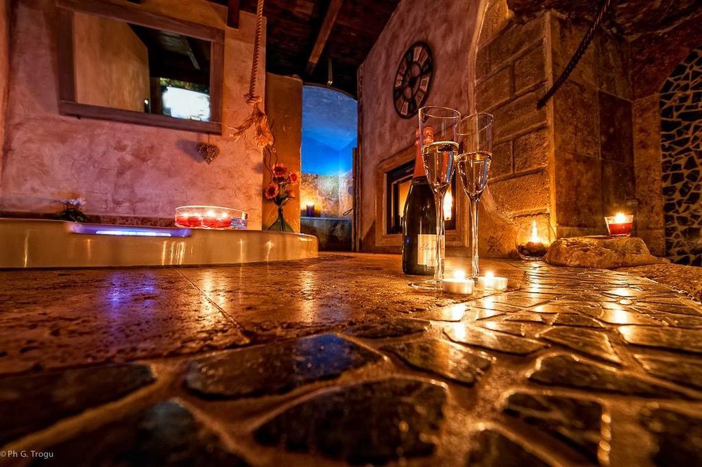 Il Giardino dei Flintstones B&B Cerveteri Exterior foto
